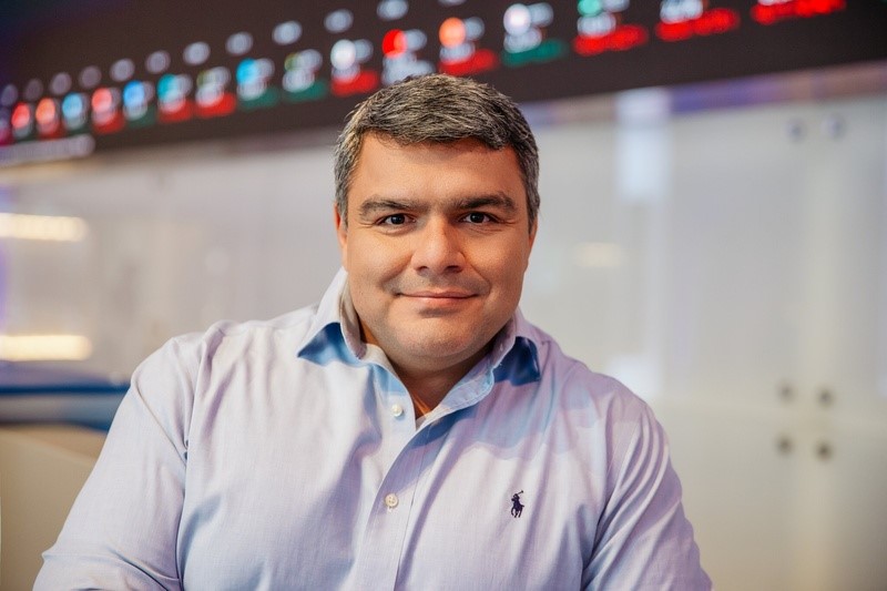 Humberto Costa B3.jpg
