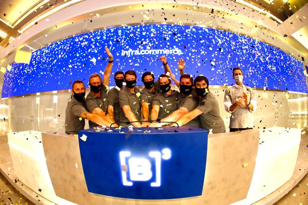 IPO Infracommerce.jpg