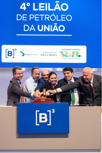4 Leilao de Petroleo da Uniao.jpg